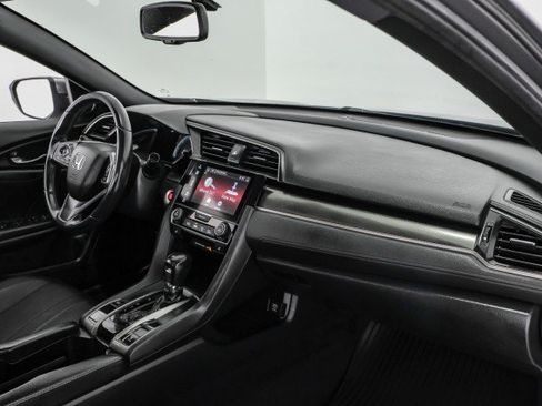 Used 2018 Honda Civic EX-L image 10