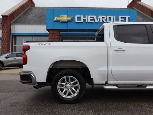 Used 2021 Chevrolet Silverado 1500 LT AWD/4WD image 37