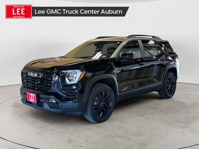 New 2026 GMC Terrain Elevation w/ Elevation Premium Package