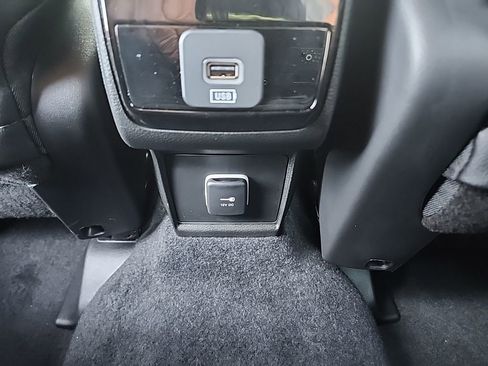 New 2026 Jeep Compass Limited AWD/4WD image 19