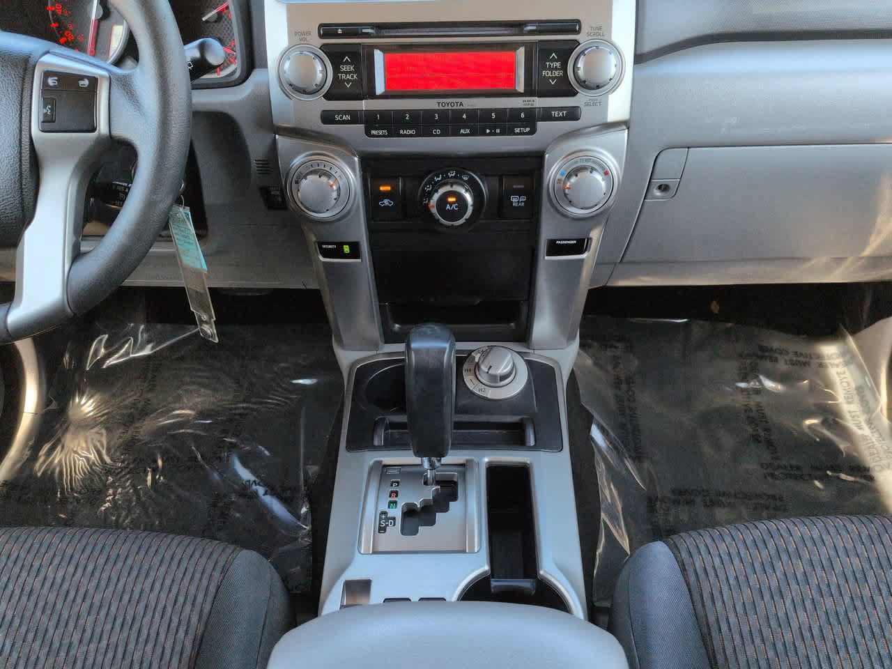 Used 2013 Toyota 4Runner SR5 w/ Convenience Pkg AWD/4WD image 18
