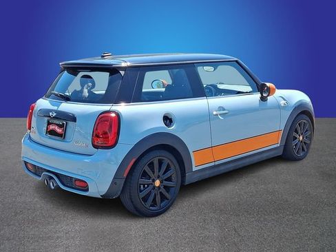 Used 2018 MINI Cooper S FWD image 4