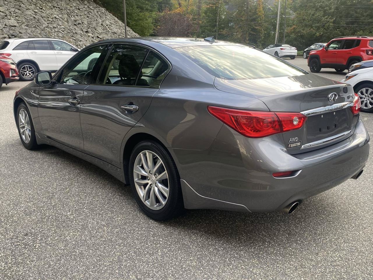 Used 2016 INFINITI Q50 Premium w/ 2.0T Premium Plus Package AWD/4WD image 3