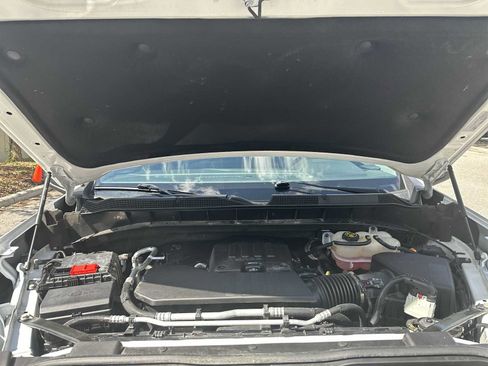 Used 2023 Chevrolet Silverado 1500 LT RWD image 13