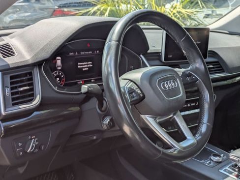 Used 2018 Audi Q5 2.0T Premium Plus w/ Premium Plus Package AWD/4WD image 3