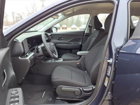 New 2026 Hyundai Kona SE image 12