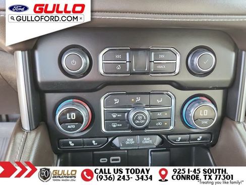 Used 2024 Chevrolet Tahoe Z71 w/ Luxury Package image 27