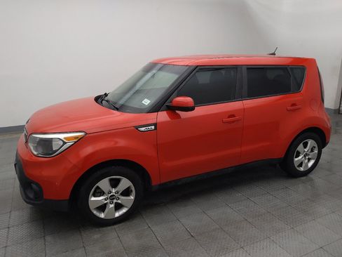 Used 2019 Kia Soul FWD image 2