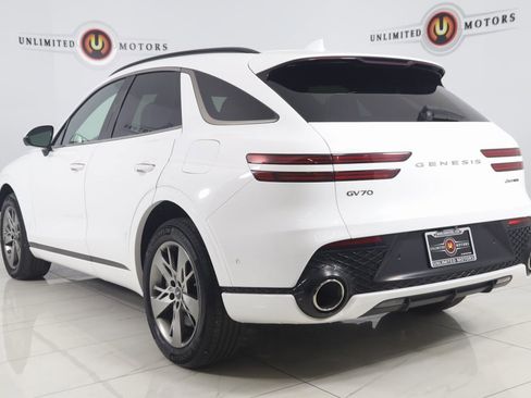 Used 2022 Genesis GV70 3.5T Sport w/ Sport Advanced Package image 4