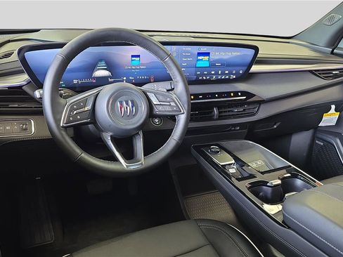 Used 2025 Buick Enclave Preferred image 20