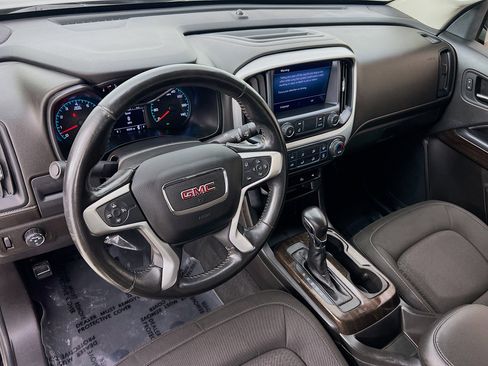 Used 2022 GMC Canyon Elevation image 9