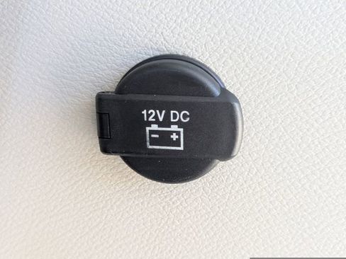 Used 2019 Chrysler Pacifica Touring-L FWD image 14