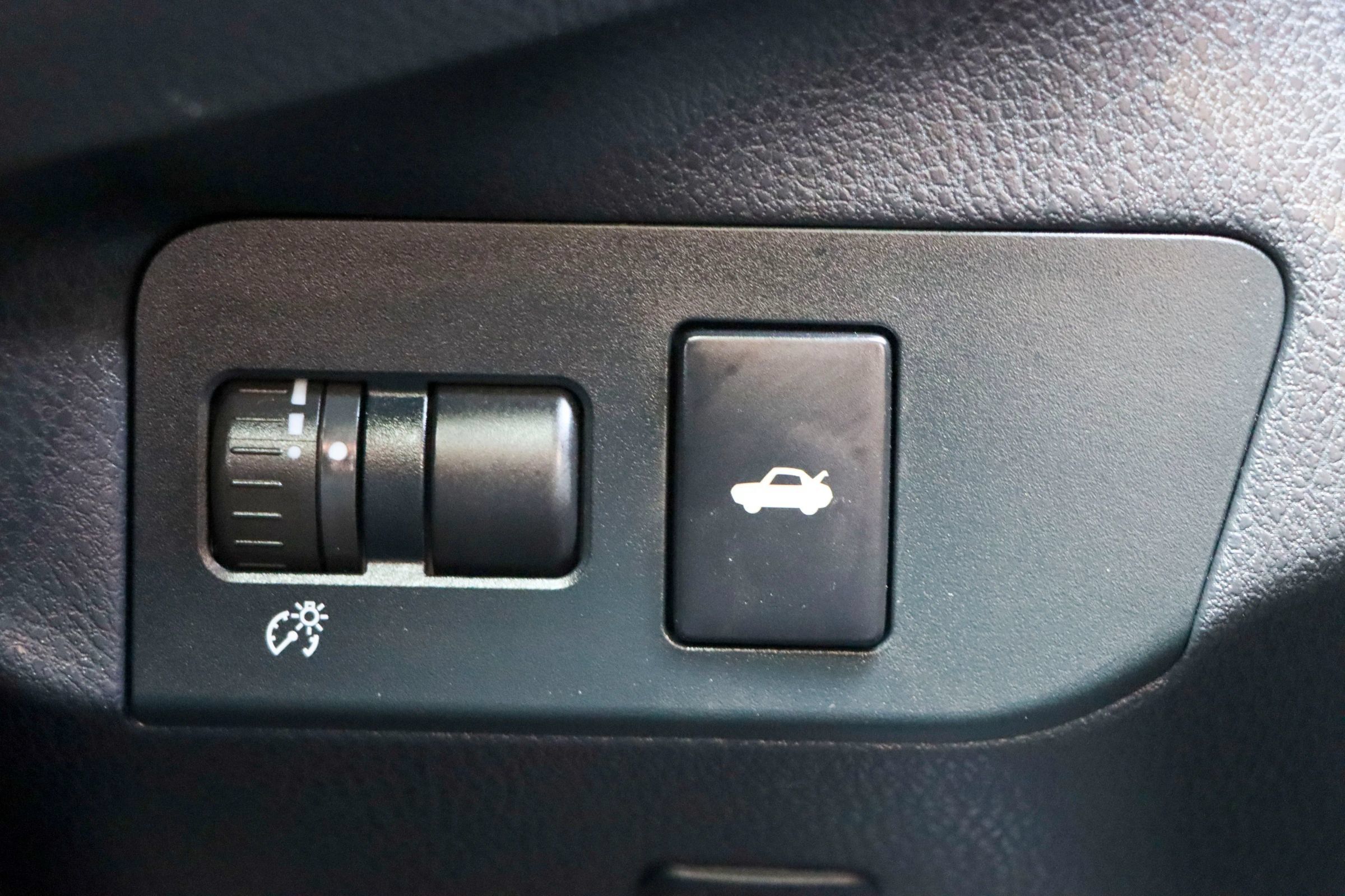 Used 2015 Scion FR-S RWD image 27