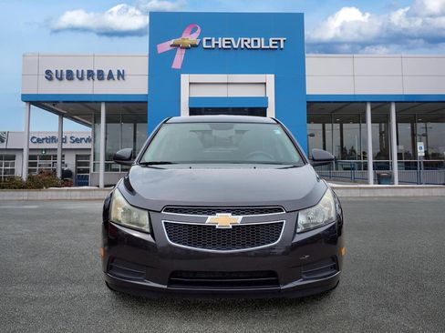 Used 2014 Chevrolet Cruze LT FWD image 2