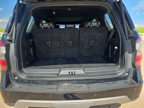 Used 2020 Ford Expedition Limited w/ Equipment Group 302A AWD/4WD image 13