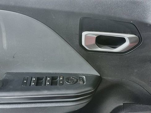 Used 2025 Kia K4 FWD image 8