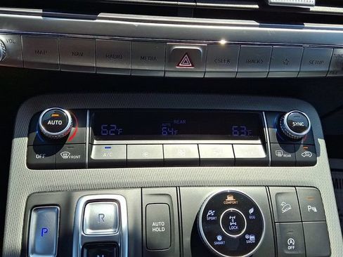 Used 2022 Hyundai Palisade SEL w/ Premium Package AWD/4WD image 17