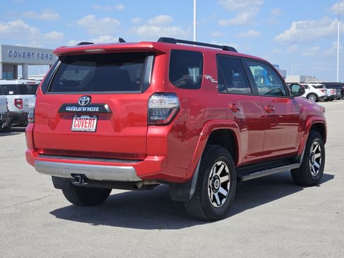 Used 2021 Toyota 4Runner TRD Off-Road AWD/4WD image 5