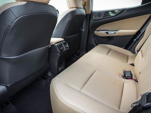 Used 2025 Lexus NX 250 FWD w/ Accessory Package (2T) image 21