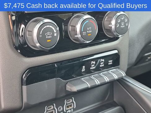 New 2026 RAM 1500 Big Horn w/ Night Edition AWD/4WD image 17