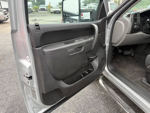 Used 2012 Chevrolet Silverado 1500 LS RWD image 7