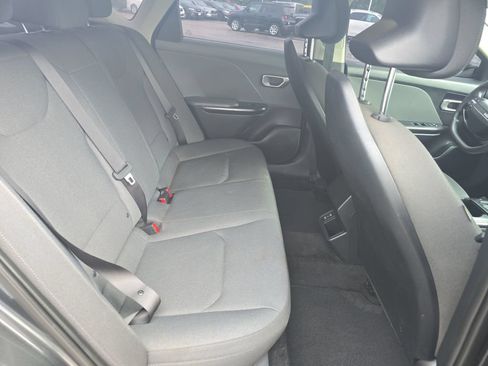 Used 2025 Kia K4 FWD image 14
