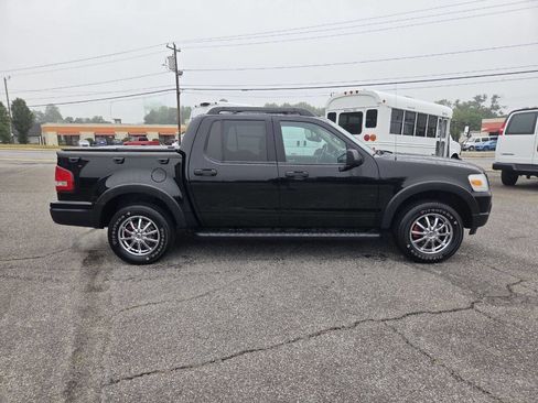 Used 2008 Ford Explorer Sport Trac XLT AWD/4WD image 2