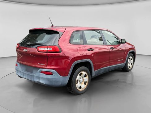 Used 2014 Jeep Cherokee Sport FWD image 5