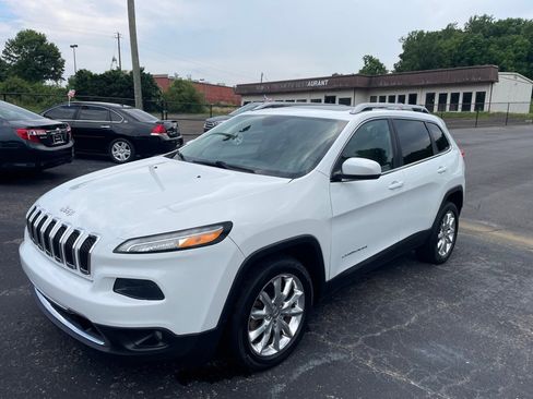 Used 2015 Jeep Cherokee Limited FWD image 2