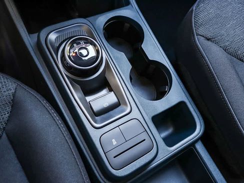 New 2026 Ford Maverick XL image 18