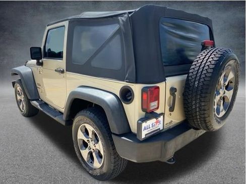 Used 2011 Jeep Wrangler Sport AWD/4WD image 10