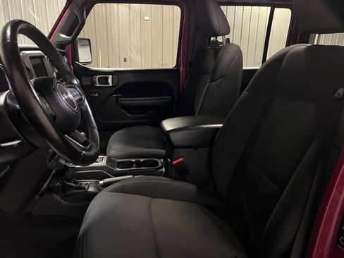 Used 2021 Jeep Wrangler Unlimited Sport image 13