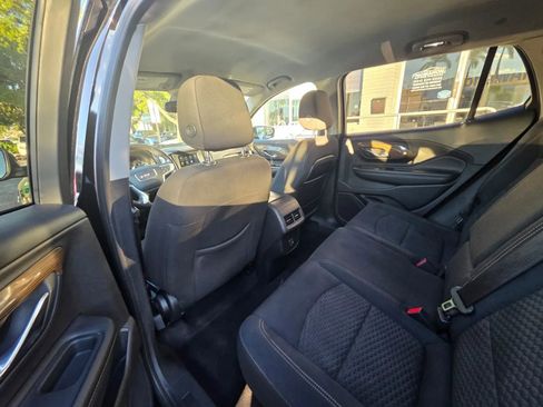 Used 2018 GMC Terrain SLE FWD image 13