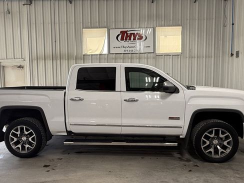 Used 2014 GMC Sierra 1500 SLT w/ All-Terrain Package image 2