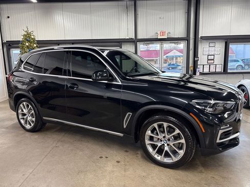 Used 2021 BMW X5 xDrive40i w/ Premium Package image 13