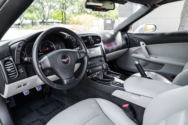 Used 2008 Chevrolet Corvette Coupe w/ Preferred Equipment Group RWD image 2