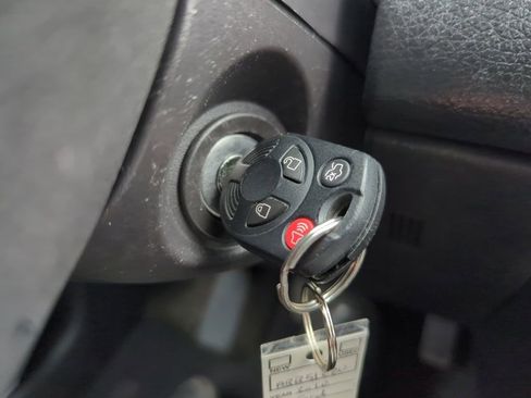 Used 2010 Ford Edge Limited image 23