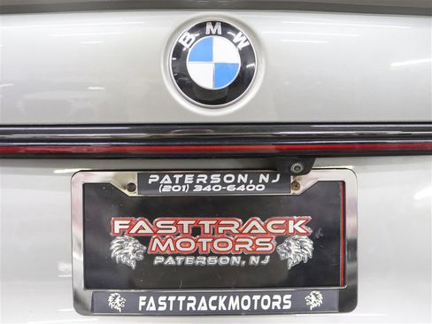 Used 2020 BMW 750i xDrive w/ Executive Package image 11