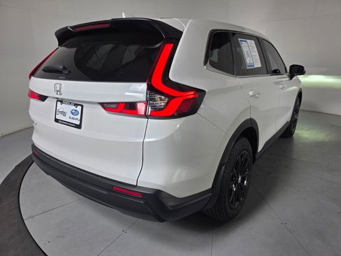 Used 2025 Honda CR-V EX image 5