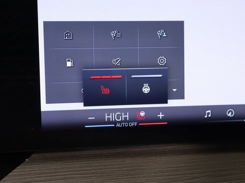 Used 2025 BMW 430i Coupe image 8