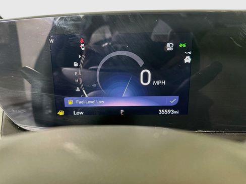Used 2024 Buick Encore GX Sport Touring w/ Advanced Technology Package FWD image 19