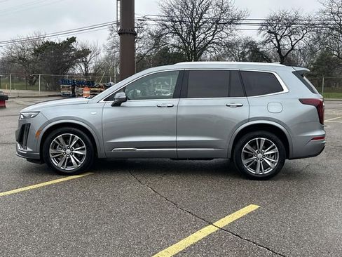 Certified 2025 Cadillac XT6 Premium Luxury w/ Platinum Package AWD/4WD image 41