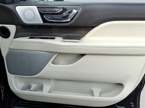 Used 2019 Lincoln Navigator L Black Label w/ Cargo Package image 23