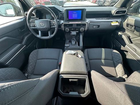 New 2026 Toyota Tacoma SR5 AWD/4WD image 11