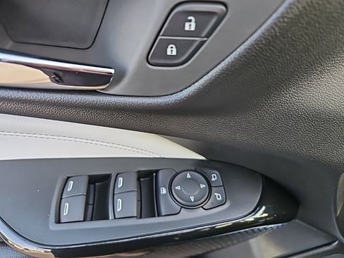 New 2026 Chevrolet Trax LT w/ Driver Confidence Package image 10