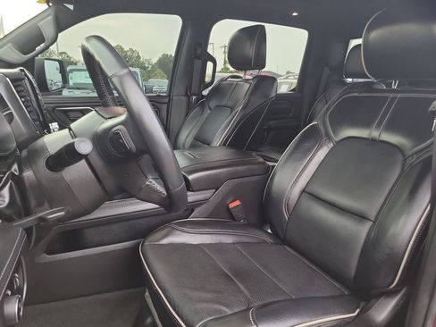 Used 2024 RAM 1500 Limited AWD/4WD image 22