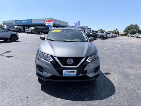 Used 2020 Nissan Rogue Sport SV FWD image 8