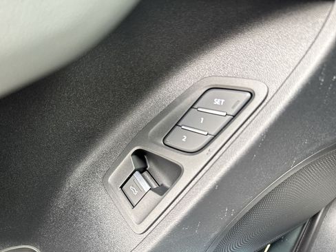 New 2026 Audi Q3 quattro 2.0T AWD/4WD image 9