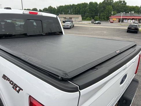 Used 2022 Ford F150 Lariat AWD/4WD image 41