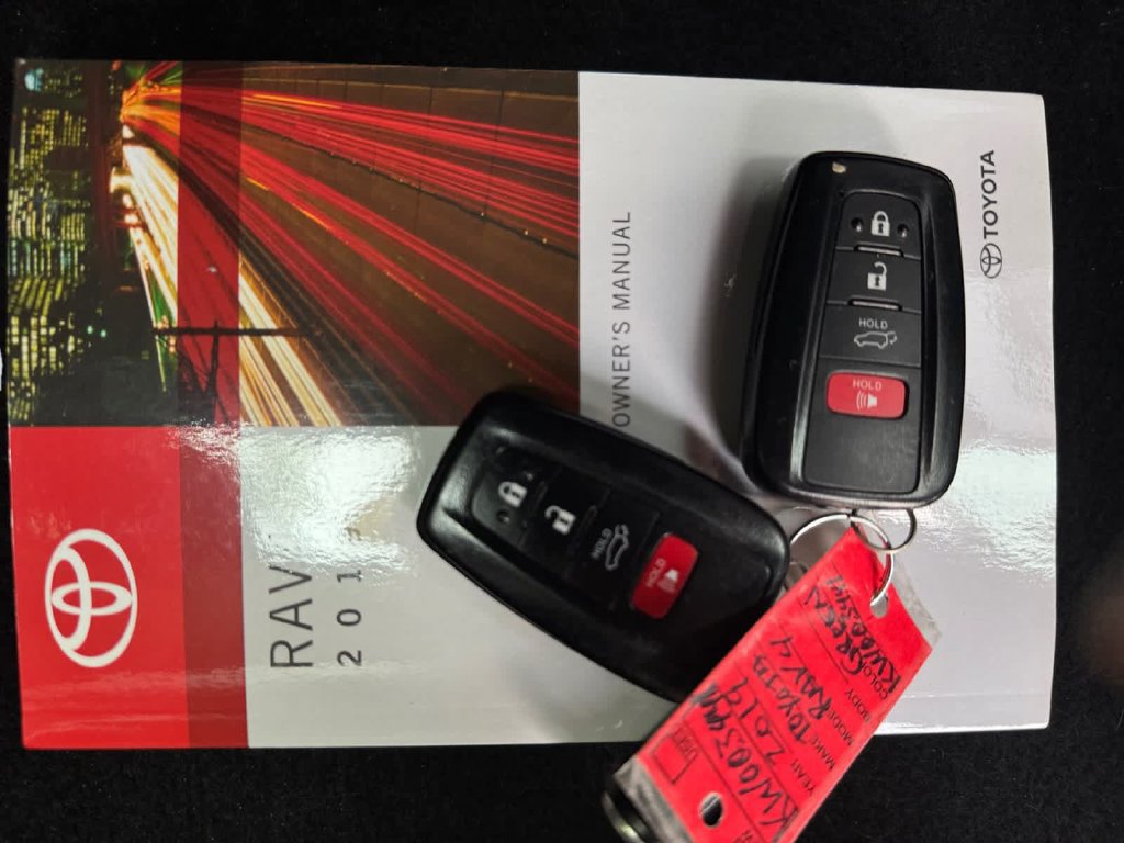 Used 2019 Toyota RAV4 Adventure w/ Cold Weather Package AWD/4WD image 10
